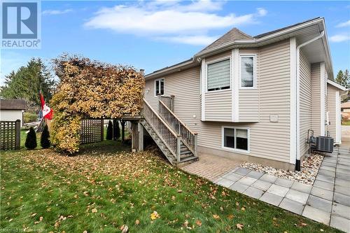 260 Forfar Street E, Fergus, ON - Outdoor