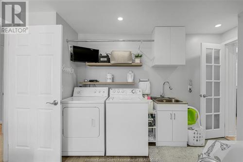 12086 Riverside Drive East, Tecumseh, ON - Indoor Photo Showing Laundry Room