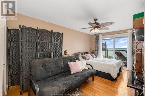 12086 Riverside Drive East, Tecumseh, ON - Indoor Photo Showing Bedroom