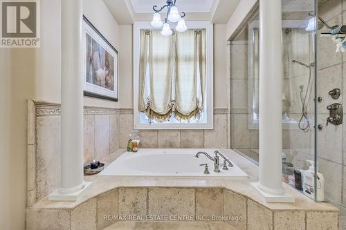 12 Orchard Drive, Mono, ON - Indoor Photo Showing Bathroom