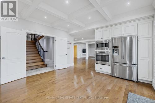 12 Orchard Drive, Mono, ON - Indoor Photo Showing Kitchen