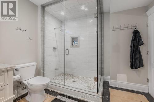 12 Orchard Drive, Mono, ON - Indoor Photo Showing Bathroom