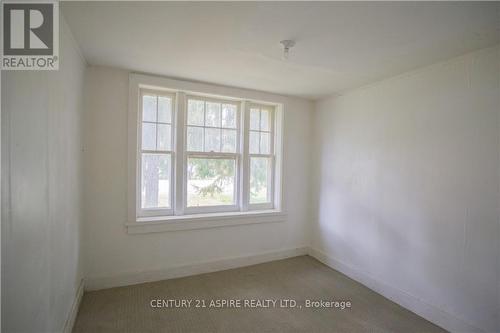 744 Calvin Road, Whitewater Region, ON - Indoor Photo Showing Other Room