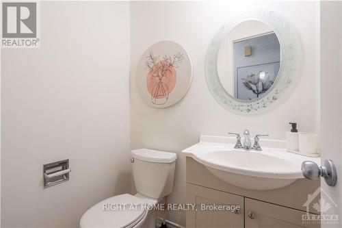 C - 18 Foxhill Way, Barrhaven (7702 - Barrhaven - Knollsbrook), ON - Indoor Photo Showing Bathroom