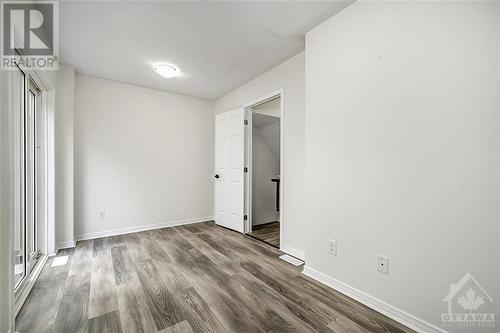 413 Sadar Private, Ottawa, ON - Indoor Photo Showing Other Room