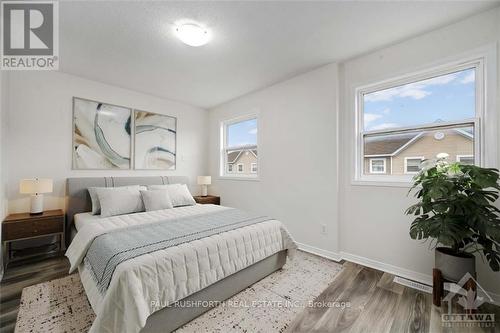 413 Sadar, Ottawa, ON - Indoor Photo Showing Bedroom