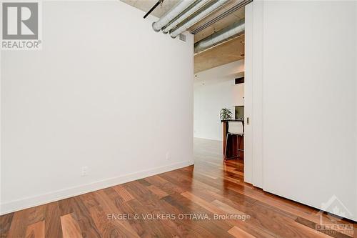 412 - 360 Mcleod Street, Ottawa, ON - Indoor Photo Showing Other Room