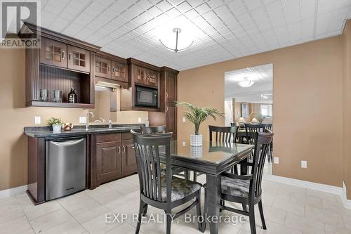 260 Forfar Street E, Centre Wellington, ON - Indoor Photo Showing Dining Room