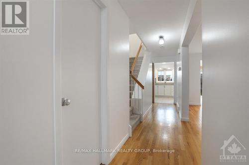 207 Park Grove Drive, Ottawa, ON - Indoor Photo Showing Other Room