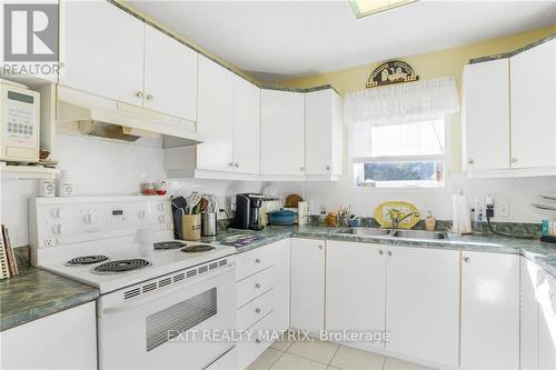 108 - 1505 Clement Street, Hawkesbury, ON - Indoor Photo Showing Kitchen With Double Sink