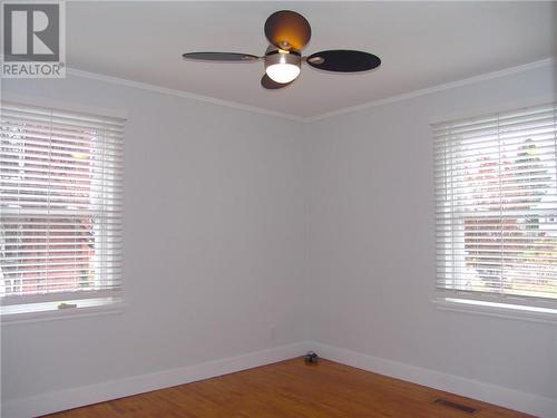 102 First Avenue, Brockville, ON - Indoor Photo Showing Other Room