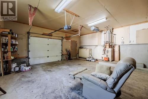 27 Thistle Place, St. John'S, NL - Indoor Photo Showing Garage