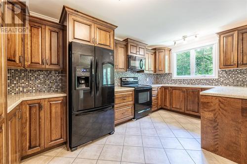 27 Thistle Place, St. John'S, NL - Indoor Photo Showing Kitchen