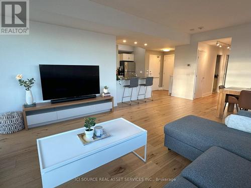 1805 - 235 Kent Street, Ottawa Centre, ON - Indoor Photo Showing Living Room