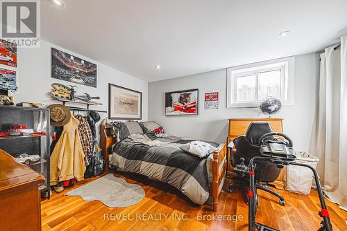 8 English Street, Erin, ON - Indoor Photo Showing Bedroom