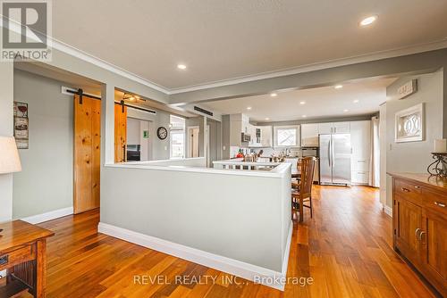 8 English Street, Erin, ON - Indoor Photo Showing Kitchen