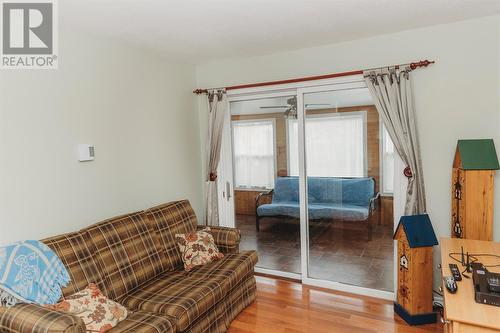 55 Byrd Avenue, Gander, NL - Indoor Photo Showing Living Room