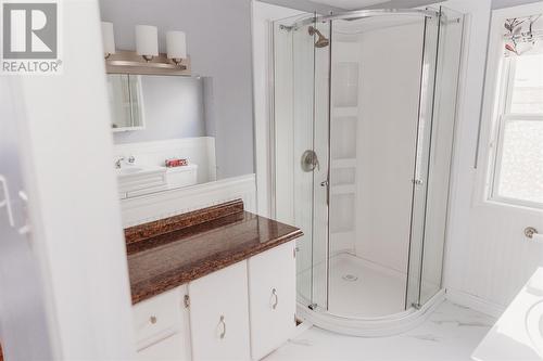 55 Byrd Avenue, Gander, NL - Indoor Photo Showing Bathroom