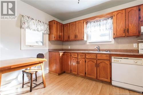 173 Spruce Street, Moncton, NB - Indoor Photo Showing Kitchen