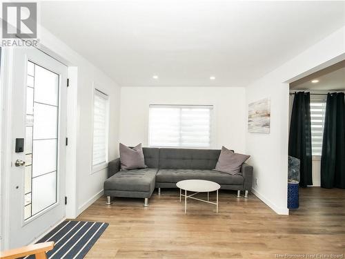 4808 Route 134, Cocagne, NB - Indoor Photo Showing Living Room