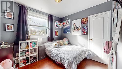 7 Fitzgibbon Street, St. John'S, NL - Indoor Photo Showing Bedroom