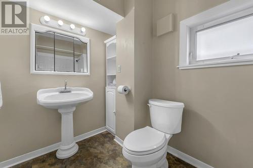 100 Merrymeeting Road, St Johns, NL - Indoor Photo Showing Bathroom