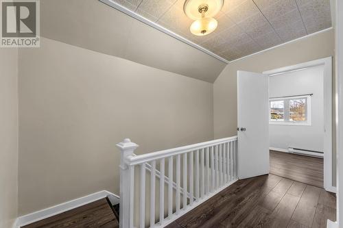 100 Merrymeeting Road, St Johns, NL - Indoor Photo Showing Other Room