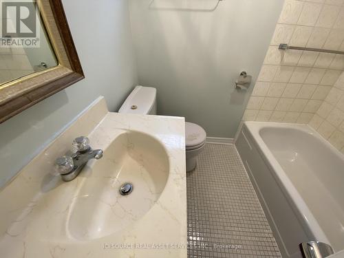 Bsmt - 14 Willowhurst Crescent, Toronto, ON - Indoor Photo Showing Bathroom