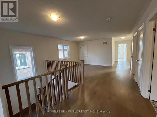 42 Faimira Avenue, Georgina, ON - Indoor Photo Showing Other Room