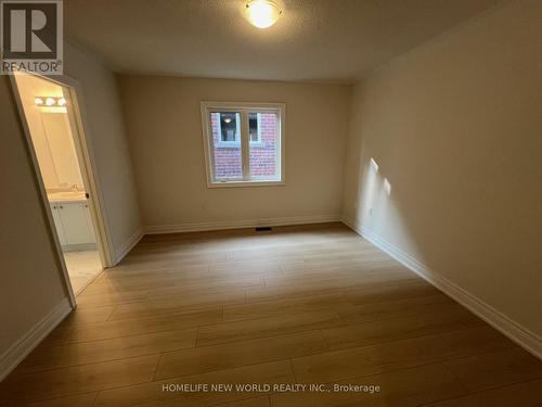 42 Faimira Avenue, Georgina, ON - Indoor Photo Showing Other Room