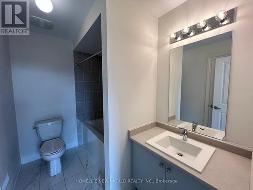 42 Faimira Avenue, Georgina, ON - Indoor Photo Showing Bathroom