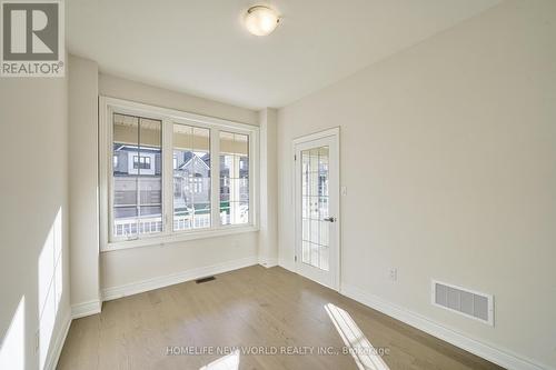 42 Faimira Avenue, Georgina, ON - Indoor Photo Showing Other Room