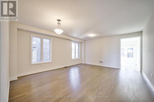 42 Faimira Avenue, Georgina, ON - Indoor Photo Showing Other Room