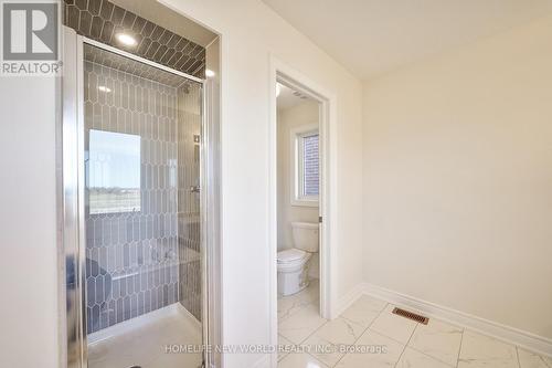 42 Faimira Avenue, Georgina, ON - Indoor Photo Showing Bathroom