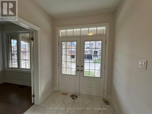 42 Faimira Avenue, Georgina, ON - Indoor Photo Showing Other Room