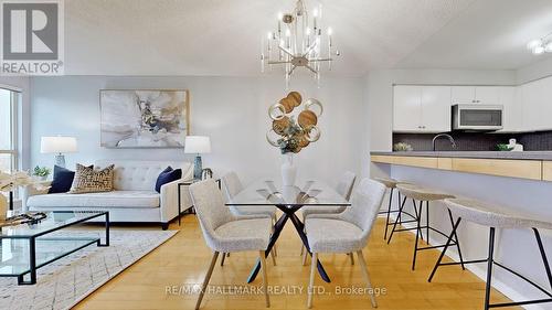 811 - 2261 Lakeshore Boulevard W, Toronto, ON - Indoor