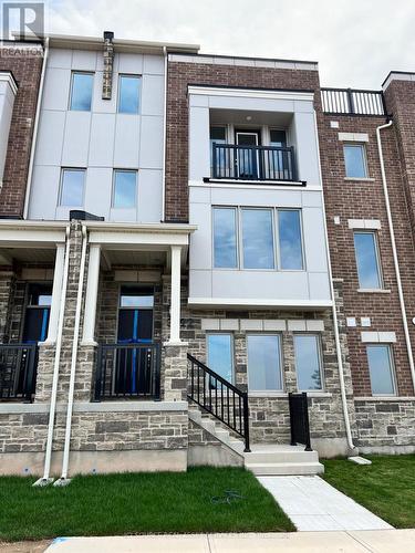 3022 John Mckay Boulevard, Oakville, ON - Outdoor With Facade