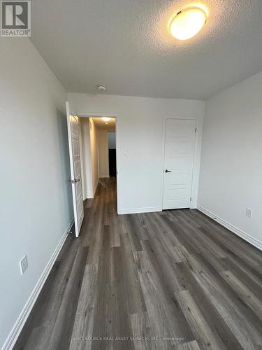 3022 John Mckay Boulevard, Oakville, ON - Indoor Photo Showing Other Room