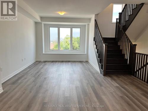 3022 John Mckay Boulevard, Oakville, ON - Indoor Photo Showing Other Room