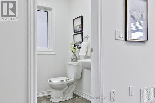 57 Titus Street, Markham, ON - Indoor Photo Showing Bathroom