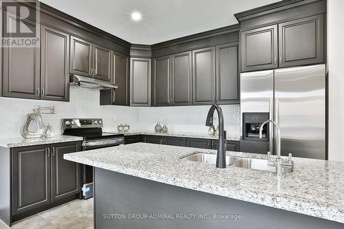 57 Titus Street, Markham, ON - Indoor Photo Showing Kitchen With Stainless Steel Kitchen With Double Sink With Upgraded Kitchen