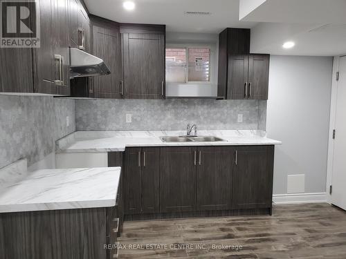 3179 Trudeau Drive, Milton, ON - Indoor Photo Showing Kitchen With Double Sink