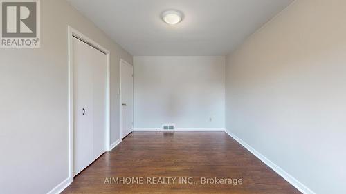 504 Fenwick Place, Burlington, ON - Indoor Photo Showing Other Room