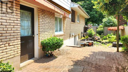 504 Fenwick Place, Burlington, ON - Outdoor With Exterior