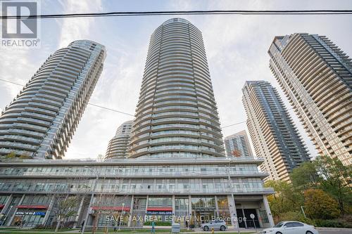 4202 - 2230 Lake Shore Boulevard W, Toronto, ON - Outdoor With Facade