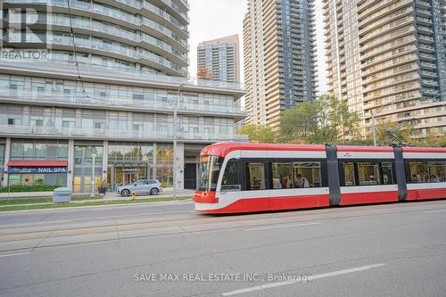 4202 - 2230 Lake Shore Boulevard W, Toronto, ON - Outdoor With Balcony With Facade