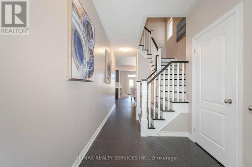 28 Benadir Avenue, Caledon, ON - Indoor Photo Showing Other Room