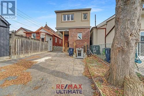 240 Rosethorn Avenue, Toronto, ON - Outdoor