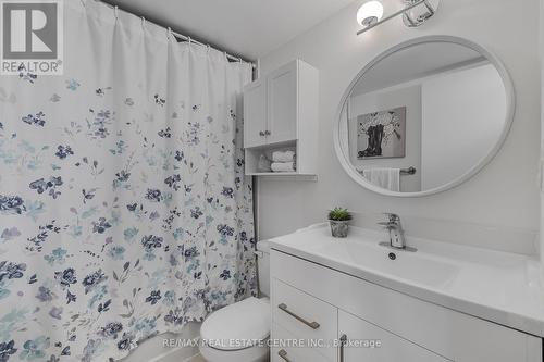 509 - 61 Markbrook Lane, Toronto, ON - Indoor Photo Showing Bathroom