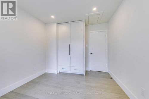 2243 Ingersoll Drive, Burlington, ON - Indoor Photo Showing Other Room